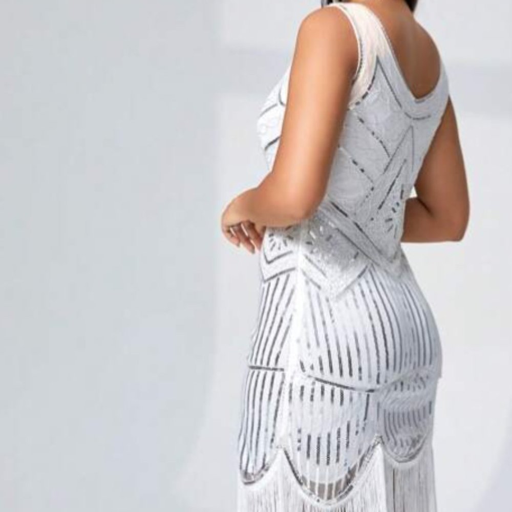 White/Silver Fringe Sequin Dress size XL, NWT
